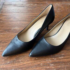Naturalizer Everly Black Pump Shoes - Size 9